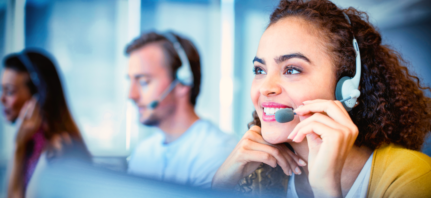 woman in call center